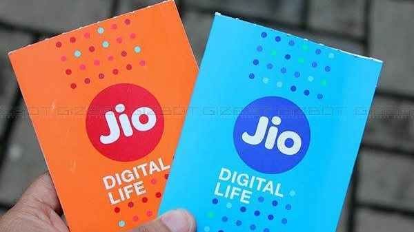 જીઓ રૂ. 399 થી શરૂ થતા પોસ્ટપેડ પ્લાન ની સાથે ફ્રી નેટફ્લિક્સ સબ્સ્ક્ર જીઓ રૂ. 399 થી શરૂ થતા પોસ્ટપેડ પ્લાન ની સાથે ફ્રી નેટફ્લિક્સ સબ્સ્ક્ર