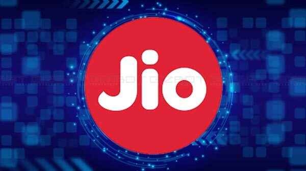 આ સમય દરમ્યાન જીઓ દ્વારા અફોર્ડેબલ 5જી સ્માર્ટફપોન લોન્ચ કરવા માં આવી આ સમય દરમ્યાન જીઓ દ્વારા અફોર્ડેબલ 5જી સ્માર્ટફપોન લોન્ચ કરવા માં આવી