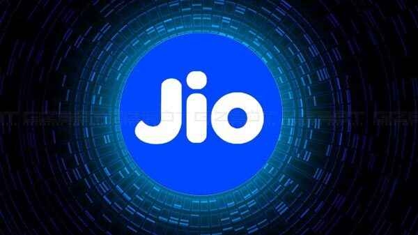 રિલાયન્સ જીઓ દ્વારા ના એન્યુઅલ પ્લાન ની જાહેરાત કરવા માં આવી જેની રિલાયન્સ જીઓ દ્વારા ના એન્યુઅલ પ્લાન ની જાહેરાત કરવા માં આવી જેની
